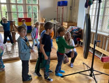 Netradiční hudební nástroje 1. stupeň