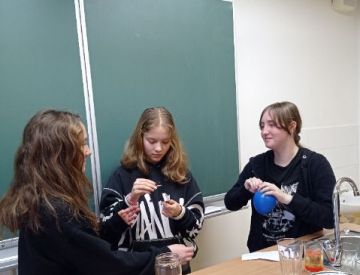 Vánoční fyzika 8. třída