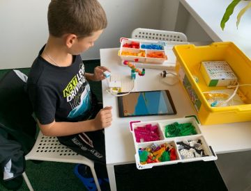 Kroužek robotických stavebnic