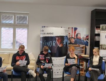 Institut Paměti národa Pardubice, 9. třída